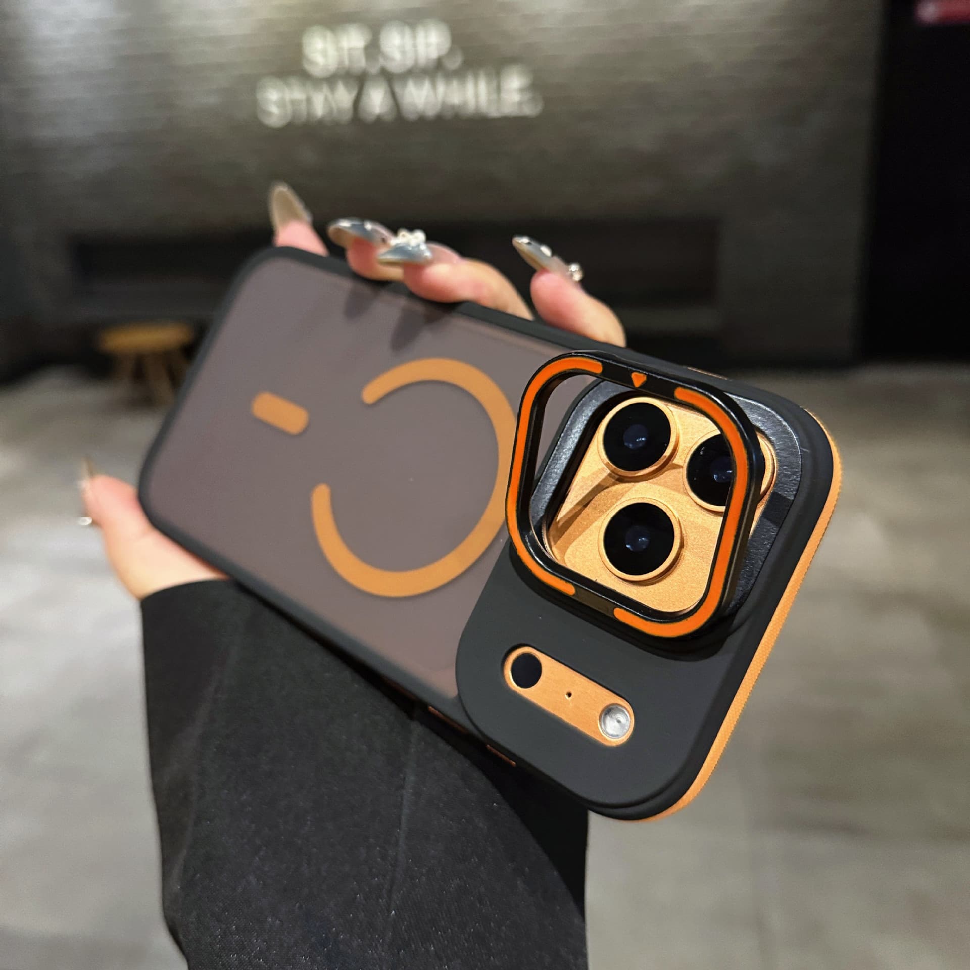 Compatible with iPhone 17 Pro, oil-drop frosted phone case, Apple 17 camera bracket, skin-feel 16 dual-color protective cover