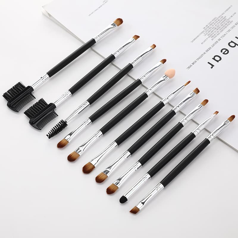 Portable Double-Ended Sponge Concealer Brush Eyeshadow Brush Detail Concealer Eyebrow Lip Beauty Makeup Tool