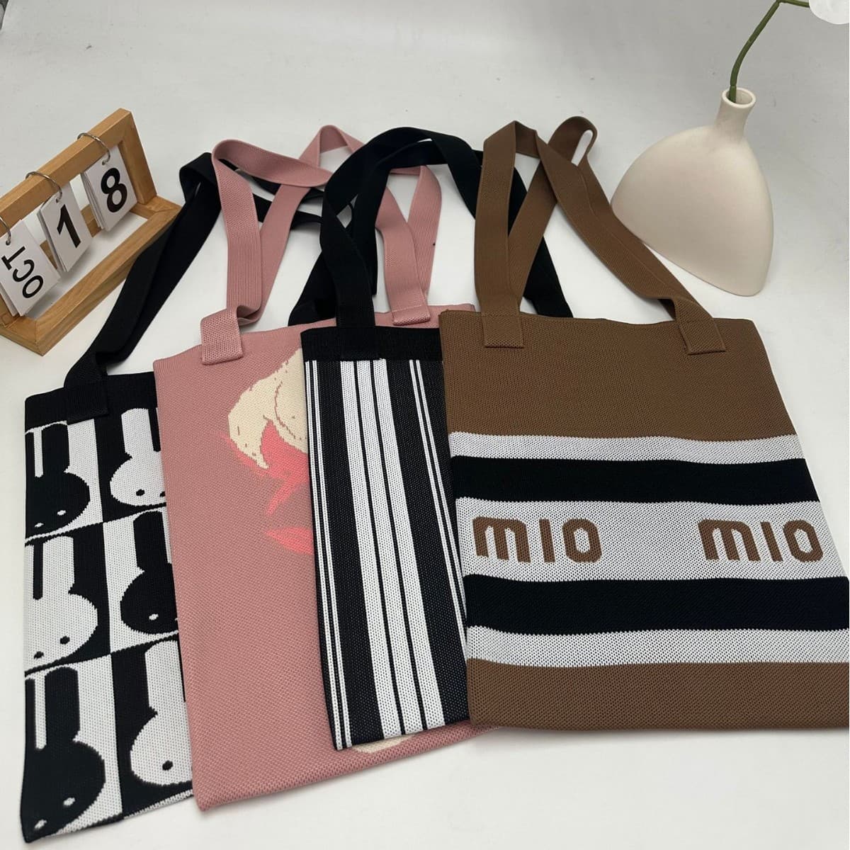 Fashionable New Knitted Shoulder Bag, Cute and Versatile Commuter Student Backpack, Large Capacity Handbag for Women