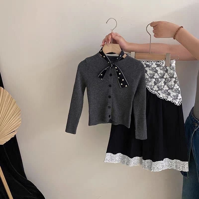 Girls' Knitted Cardigan Jacket Korean Autumn 2026 New Clothes Versatile Butt Curtain Lace Wide Leg Pants Long Sleeve Top