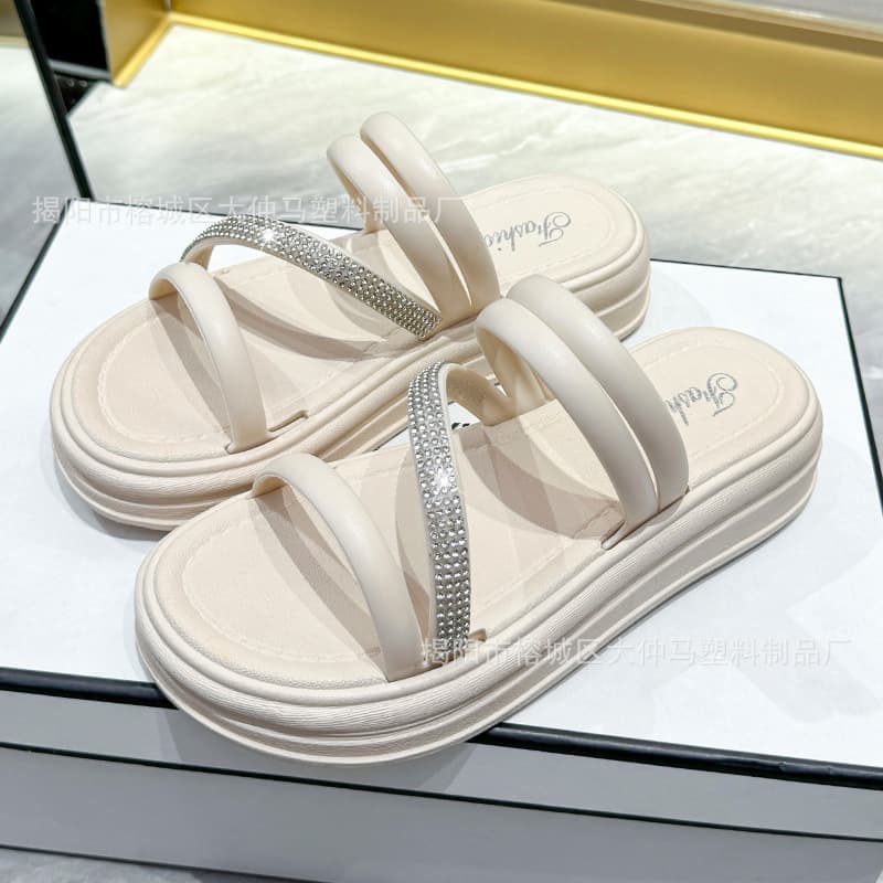 Women's Outdoor Sandals 2025 New Summer Rhinestone Slides Thick Platform Toe-Loop Wedge Beach Flip Flops Ins