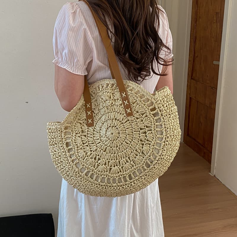 New Round Hollow Flower Straw Woven Bag Single Shoulder Casual Paper Rope Woven Bag Forest Style Lady Beach Bag Women's Handbag