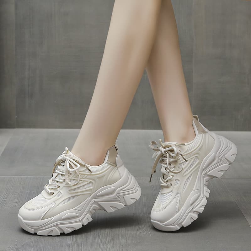 Thick-soled Chunky Dad Sneakers Soft Sole White Shoes 2025 Spring New Versatile Casual Athletic Shoes Korean-style Skate Shoes
