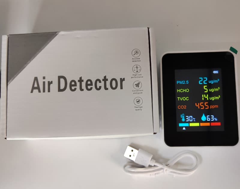 Export Six-in-One CO2 Detector CO CO2 Formaldehyde TVOC PM2.5 PM10 Air Quality Monitor