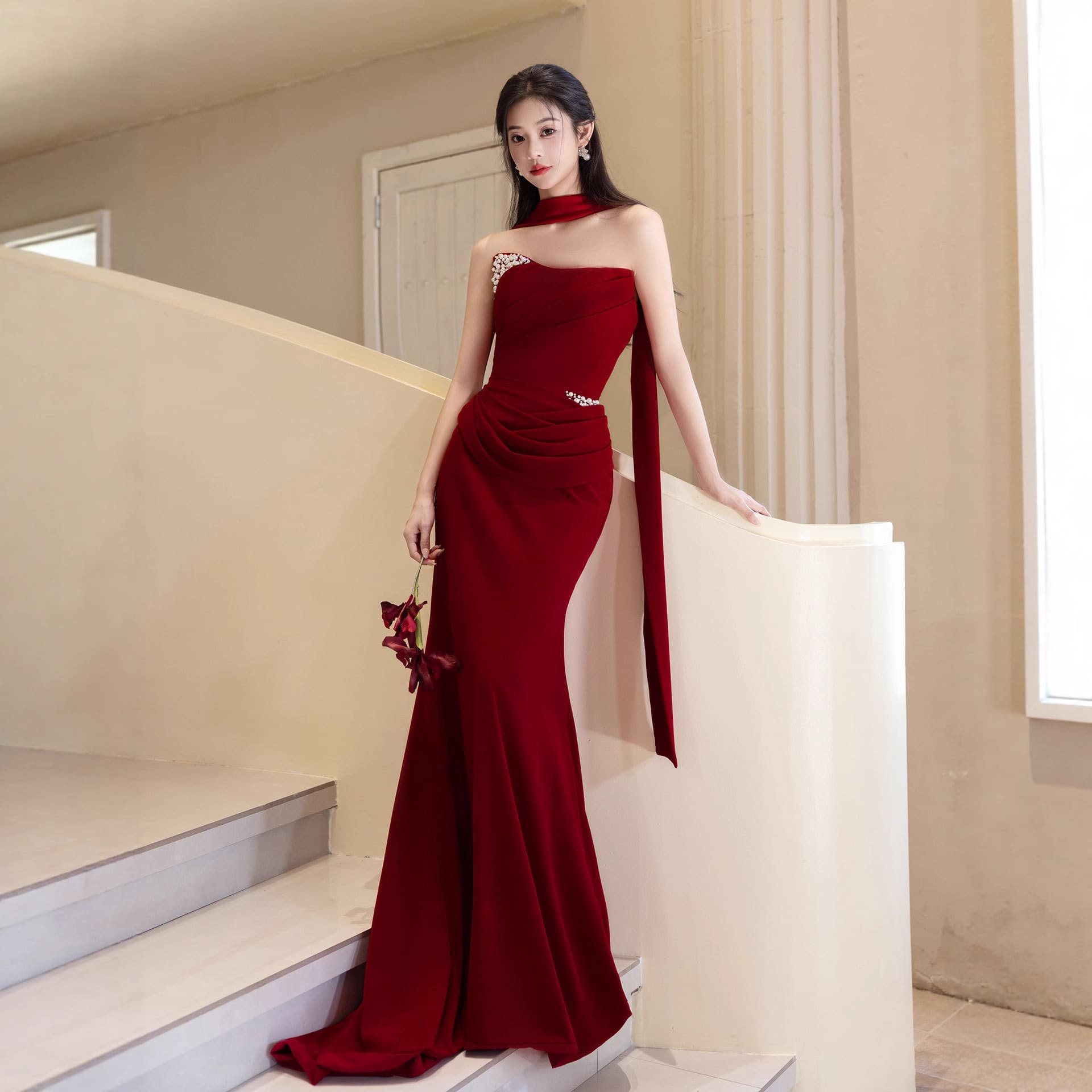 Red Toasting Dress for Bride 2026 New Style Premium Light Luxury Mermaid Tail Wedding Dress Strapless Gown