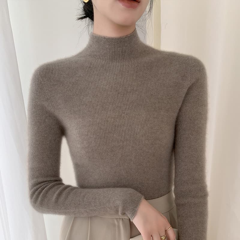 Women's seamless wool sweater for autumn and winter, slim fit, thick, mid-length sweater, solid color base layer.