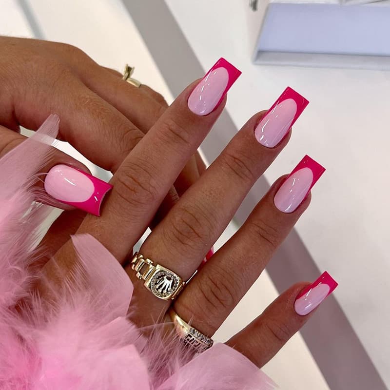 Mid-length European and American INS Style Red French Nail Art Fashionable Mature Women's Nail Art Pieces Nails
