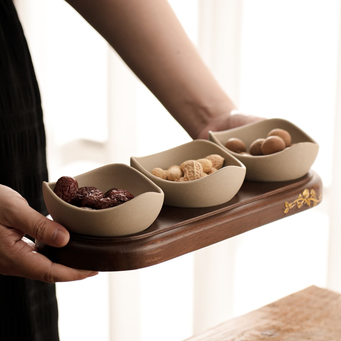 Wooden Dried Fruit Tray for Home Coffee Table, Creative Clay Snack Bowl, Nut Plate, Fruit Tray, Acacia Wood Stand for Hotel and Restaurant