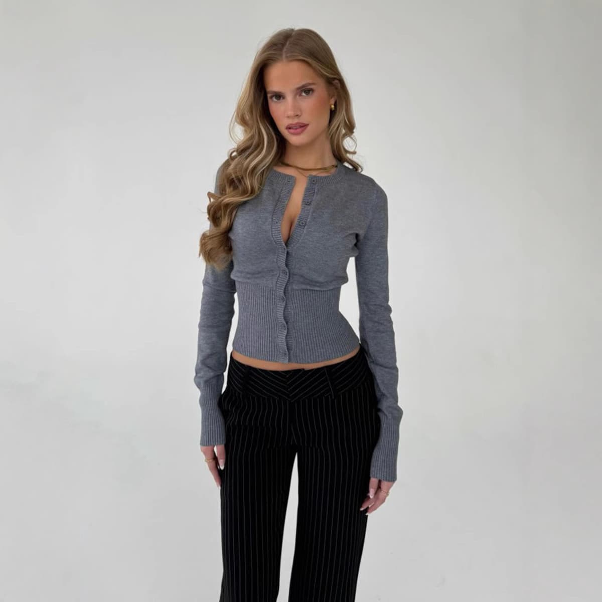 Cross-border Knit Long Sleeve Cardigan, European and American 2025 Fall/Winter New Slim Fit Knit Base Layer Sweater Cardigan for Women