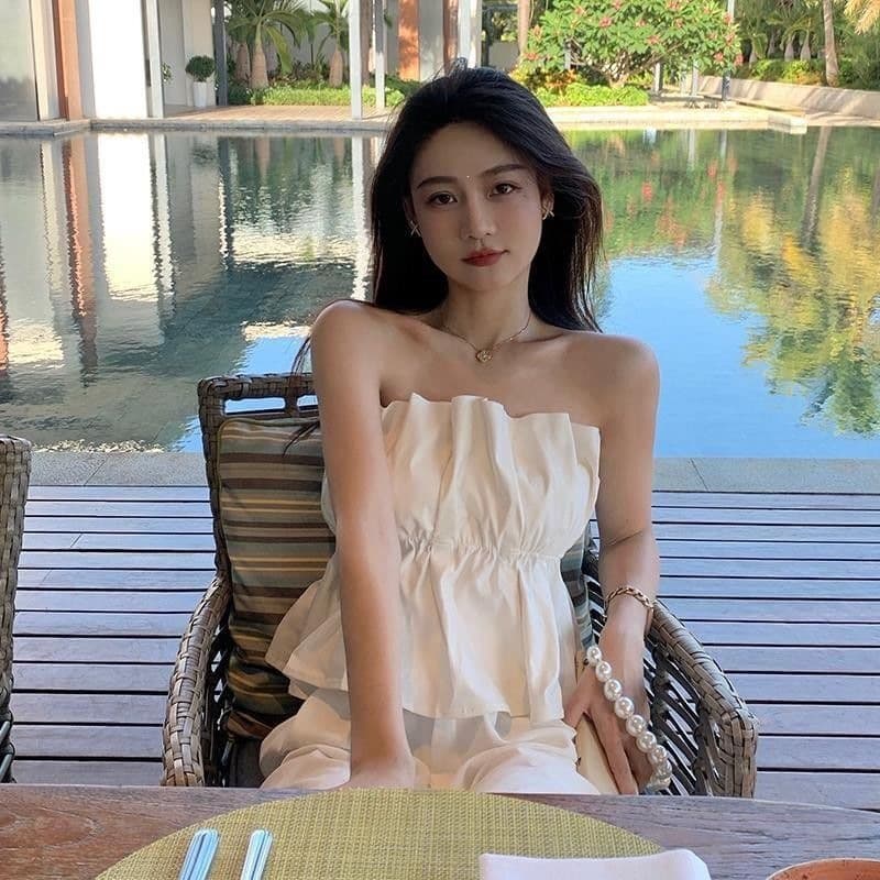 White Strapless Tube Top 2026 New Summer Pleated Off-Shoulder Design Top