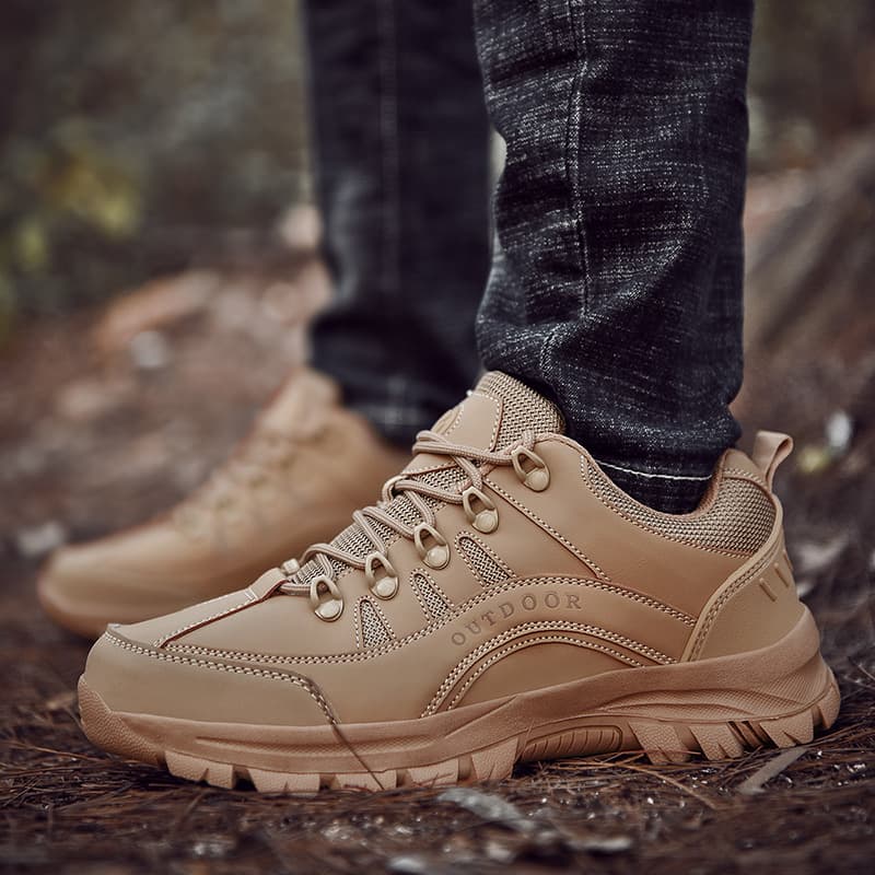 New Cross-Border Outdoor Running Hiking Shoes Autumn/Winter Low-Top Leather Face Wear-Resistant Plus Size Sports Shoes
