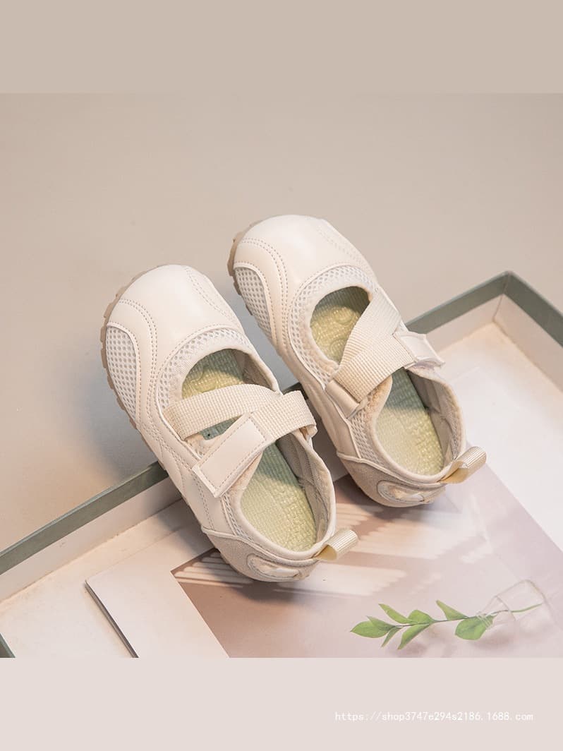 2025 Spring New Children's Shoes, Soft Sole Comfortable Casual Sneakers for Girls, Korean Style Versatile Girls' Sandals