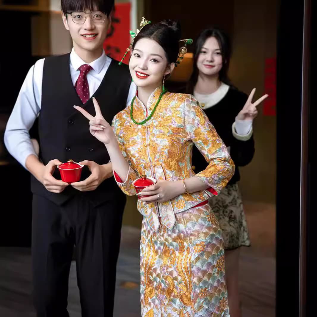 New Chinese Dragon and Phoenix Gown Bride 2025 Xiuhua Dress Wedding Toast Outing Wedding Dress Slimming Gown Summer Embroidery Craft