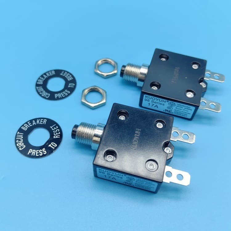 98 series 17A current overload protector, fuse switch resetter, manual reset trip circuit breaker
