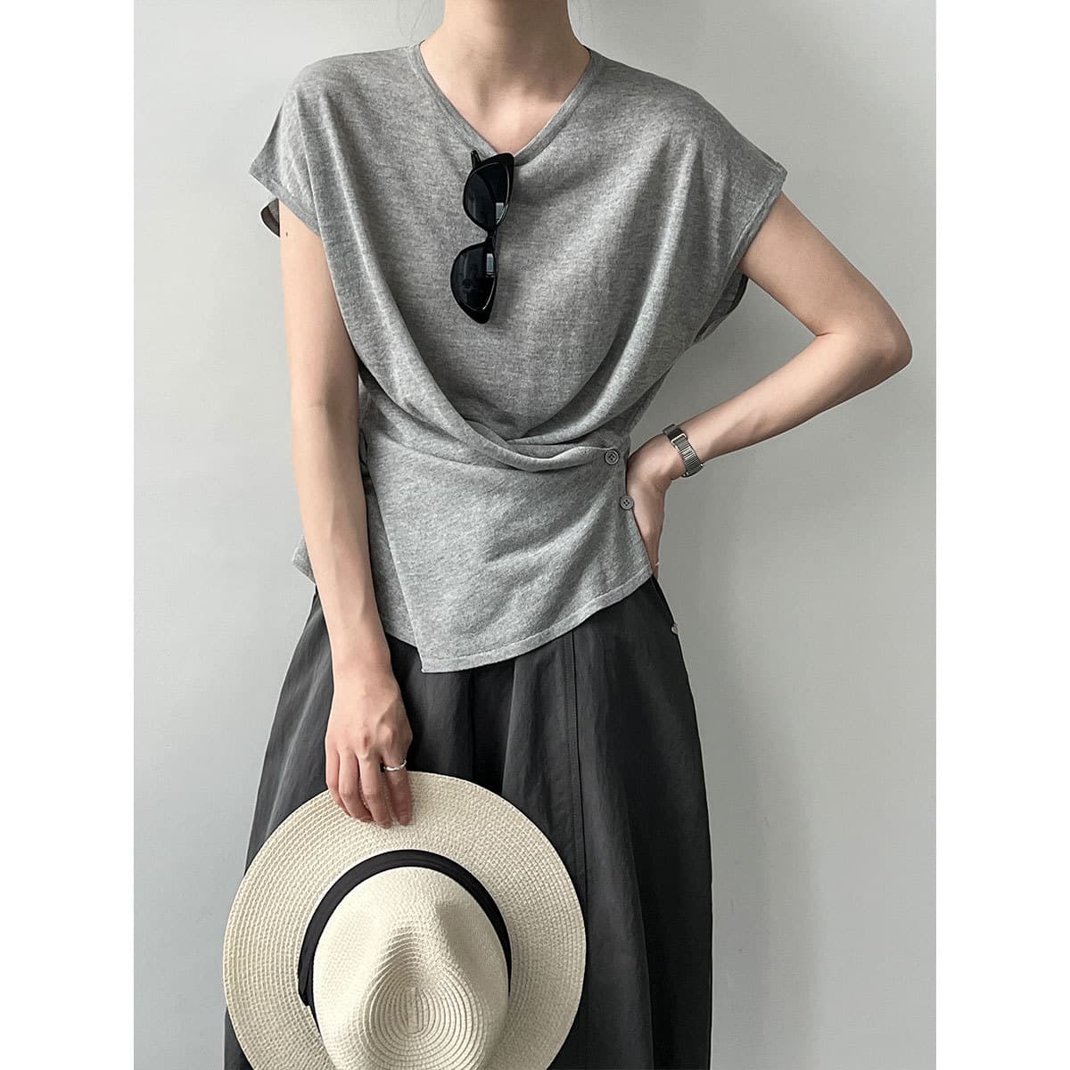 Luxi Korean-Style Twisted Knit Top for Women, Summer New Thin Style, Slimming Irregular Short-Sleeve Blouse Ss1022