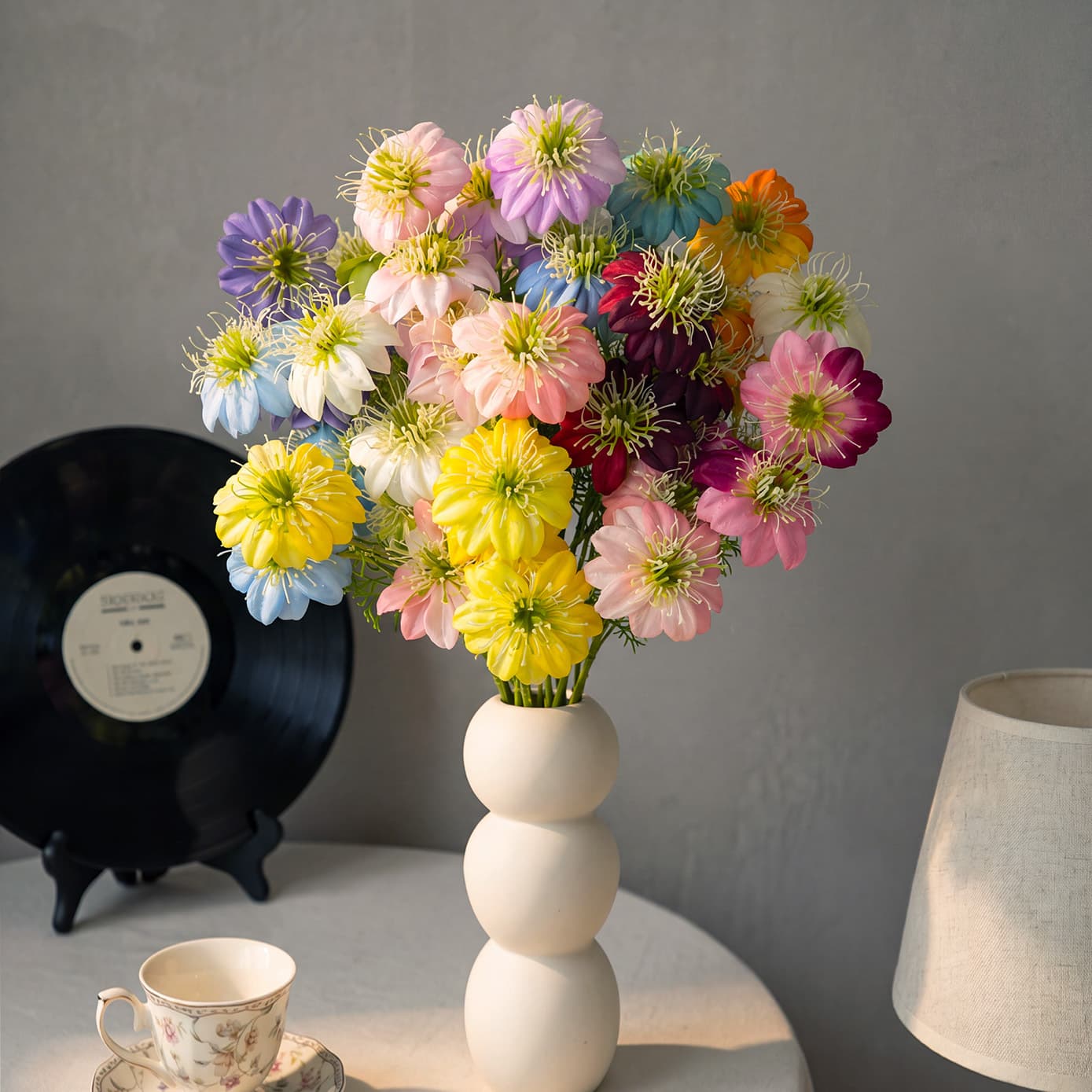 European-Style Clematis Artificial Flowers Handmade Bouquet for Weddings Silk Flowers Artificial Decorative Flowers Wedding Arrangement Floor Flowers