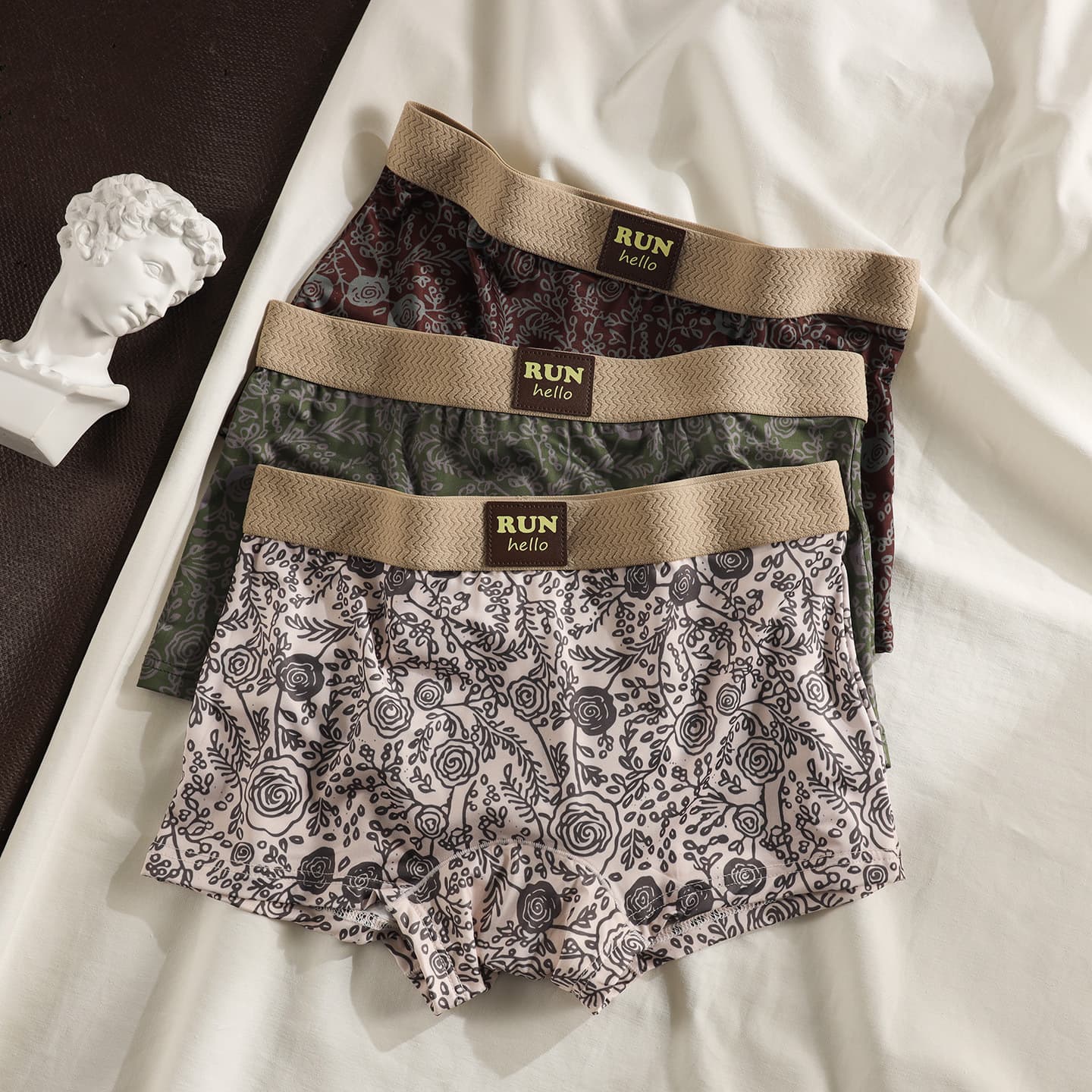 New Women's Ice Silk Boxer Briefs Summer Thin Breathable Women's Four-Corner Panties Mid-Rise Plus Size Safety Pants