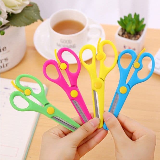 Children's scissors for paper cutting, kindergarten craft-specific materials, safety scissors for elementary students, round-tip non-injury small scissors