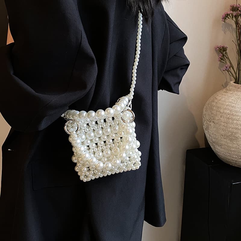 New Summer Pearl Handbag, Stylish and Versatile Girls' Crossbody Bag, Handmade Beaded Women's Shoulder Bag