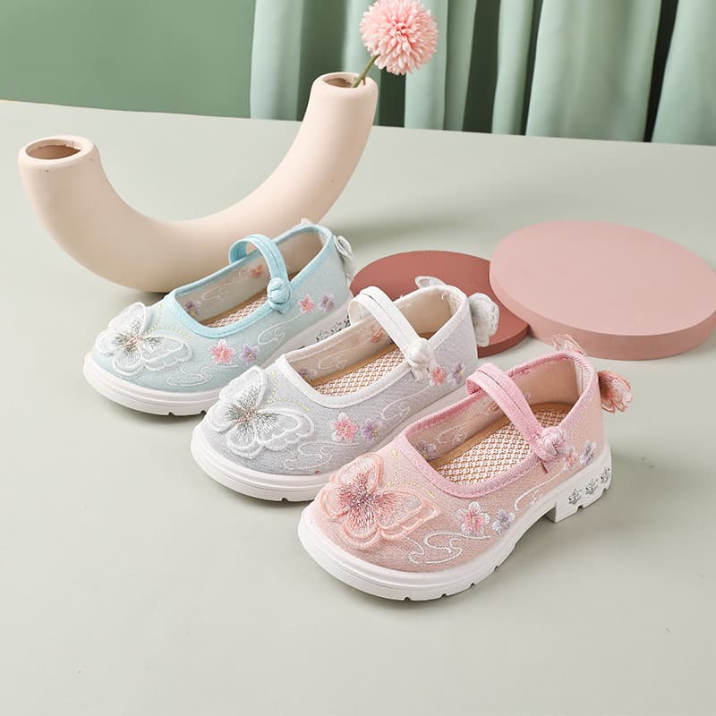 2024 Spring New Girls Embroidered Shoes Children Hanfu Shoes Princess Shoes Old Beijing Cloth Shoes Dance Shoes