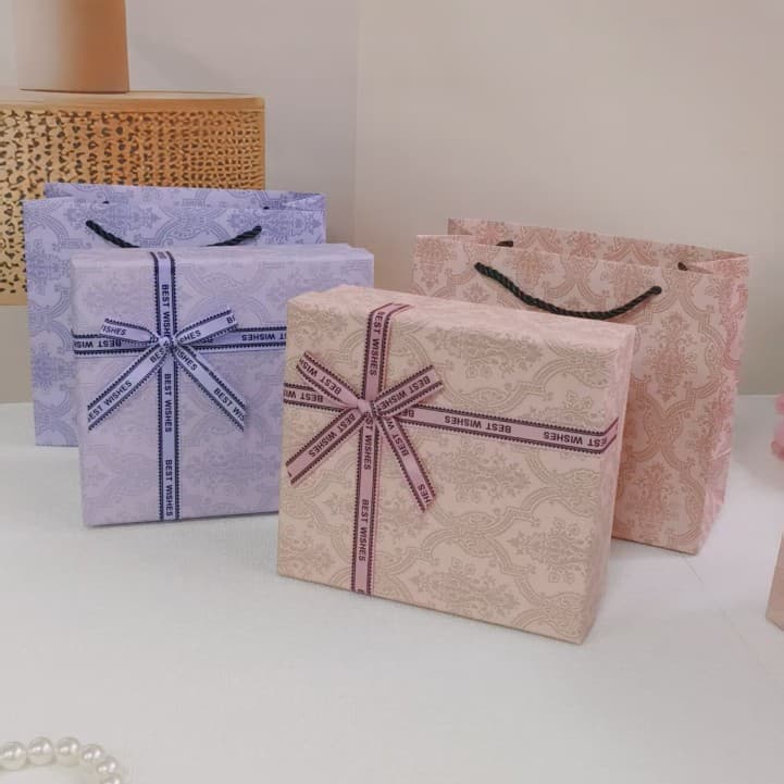 Small fresh pink gift box for Goddess' Day gift box mysterious purple Valentine's Day lipstick gift box wholesale