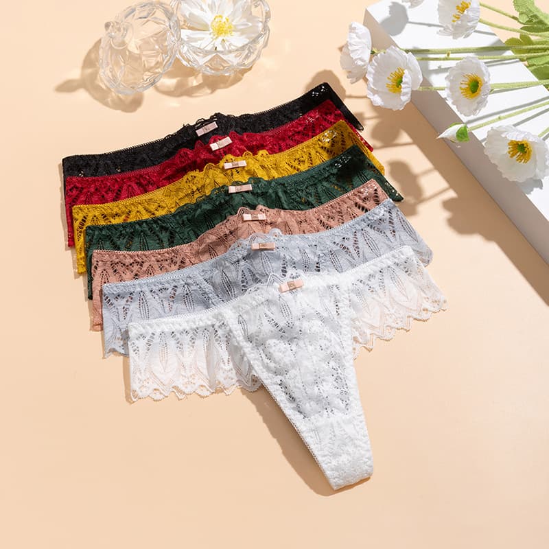 Plus Size Women's Sweet and Sexy Lace Thong G-String Panties, Breathable and Comfortable