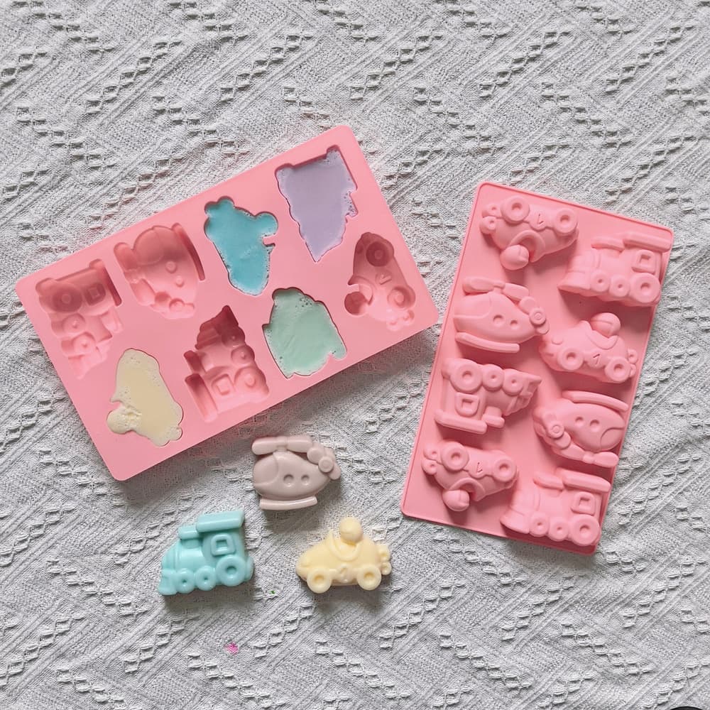 8-Link Car Helicopter Shape Cake Silicone Mold, Brownie, French Dessert Mold 879