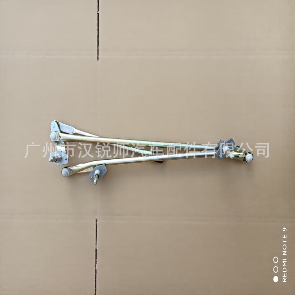 Wiper Linkage Rod Suitable for Left-Hand Drive and Right-Hand Drive Nissan Ud Quester Trucks, Wiper Arm, Wiper Blade