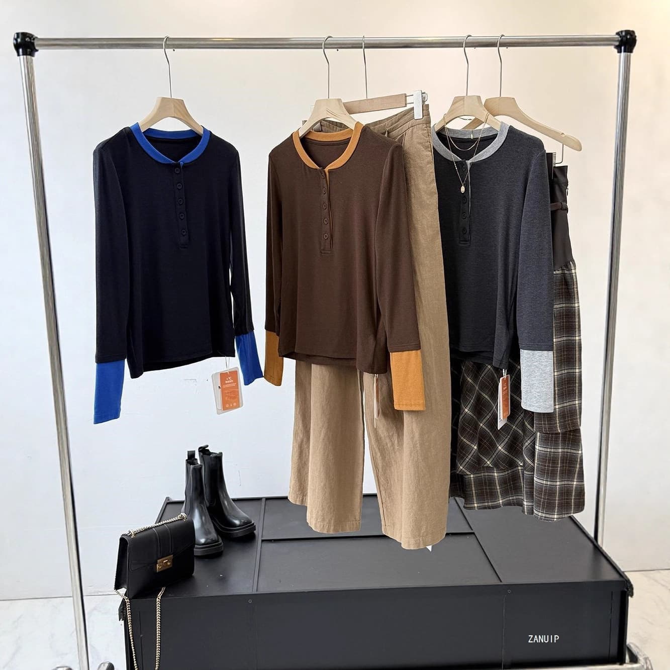25 Autumn/Winter Two-in-One Contrast Color Long-Sleeve T-Shirt for Women, Designer Half-Open Collar Inner Layering Top, Coffee