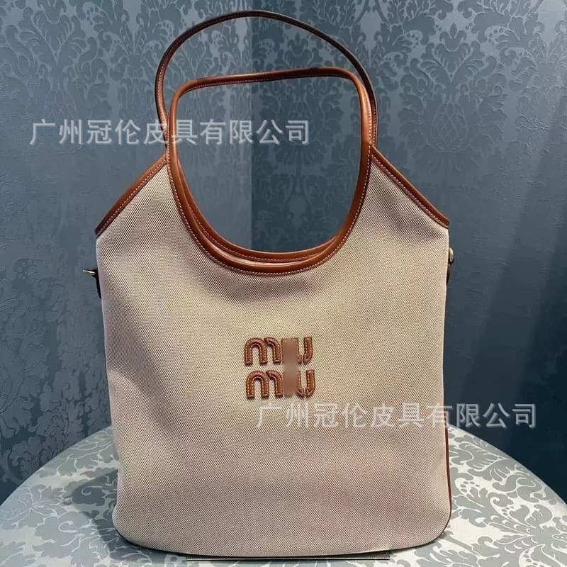 Miu Miu 2026 New Ivy Tote Large Capacity Shopping Bag Commuter Versatile Canvas Shoulder Handbag Underarm Women's Bag