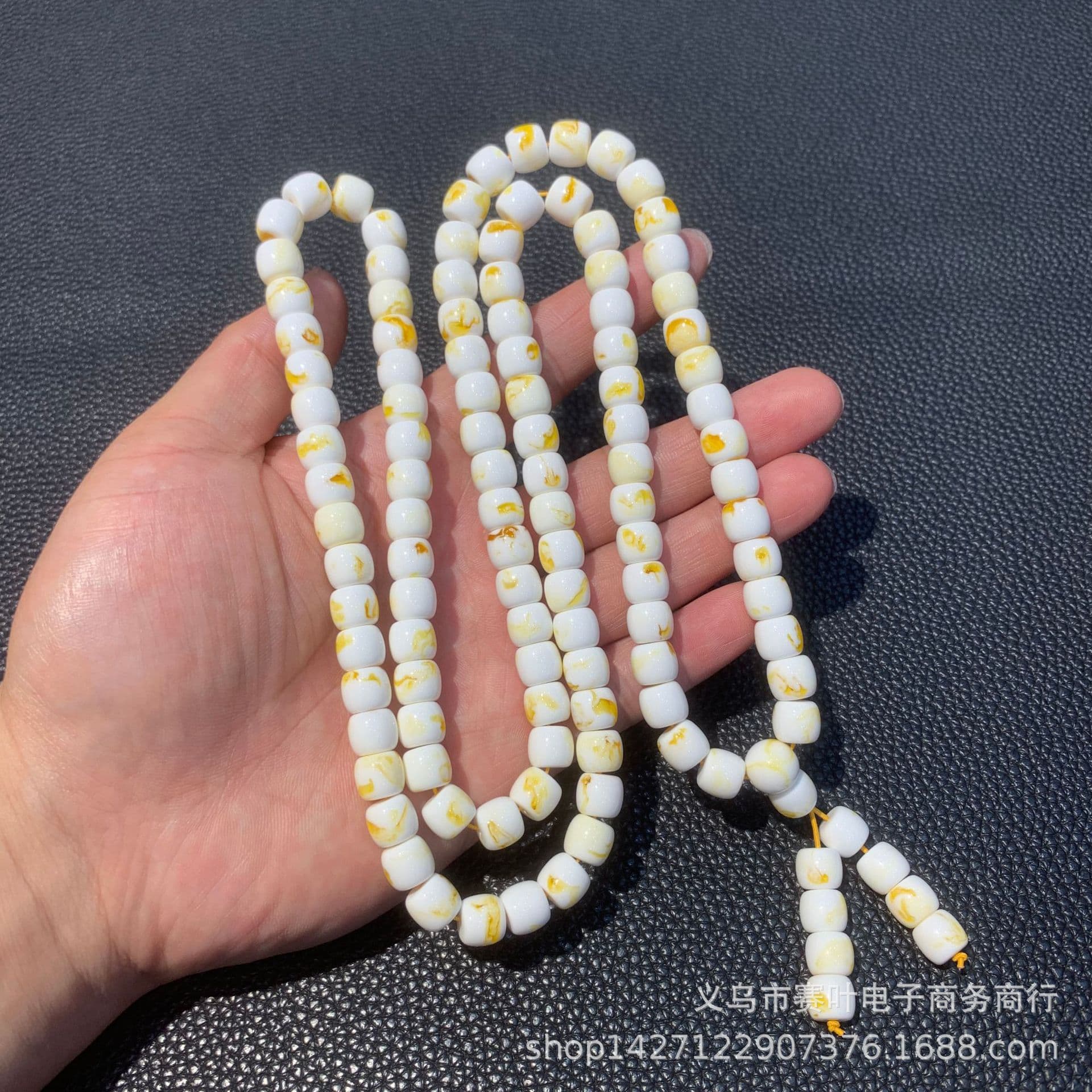 Second Generation Amber Beeswax Porcelain White Bracelet, Amber Beeswax White Flower Honey 108 Old-Style Beads, Unisex Bracelet