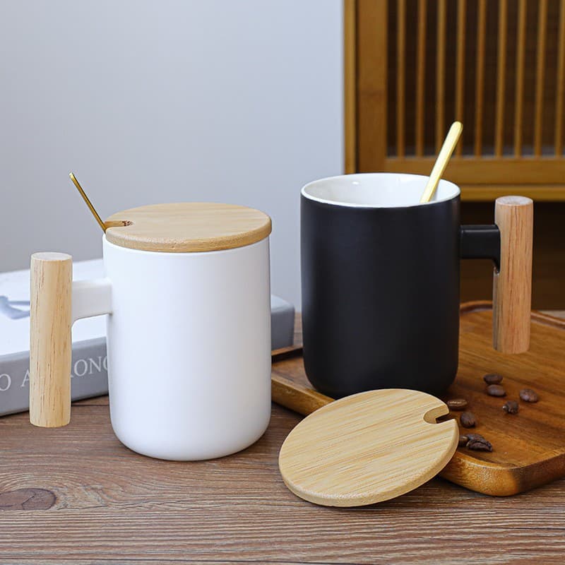 Ceramic Mug Water Cup Coffee Cup with Wooden Handle and Wooden Lid, Simple Creative Trendy Cup
