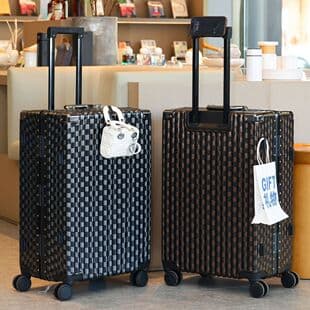Fashionable Checkered Pattern Luggage, College Student Travel Trolley, Trendy New Style, Silent, Large Capacity, 20-inch