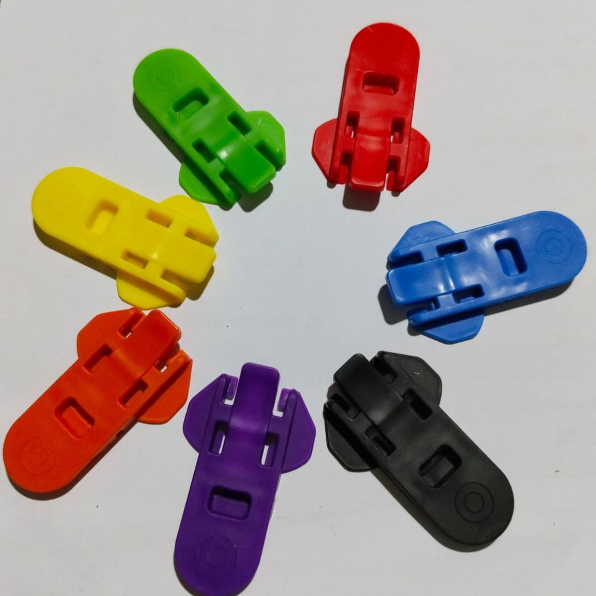 Handheld Beverage Bottle Opener Cross-Border Easy Can Opener Beer Cola Simple Seal Dust Cover Can Opener