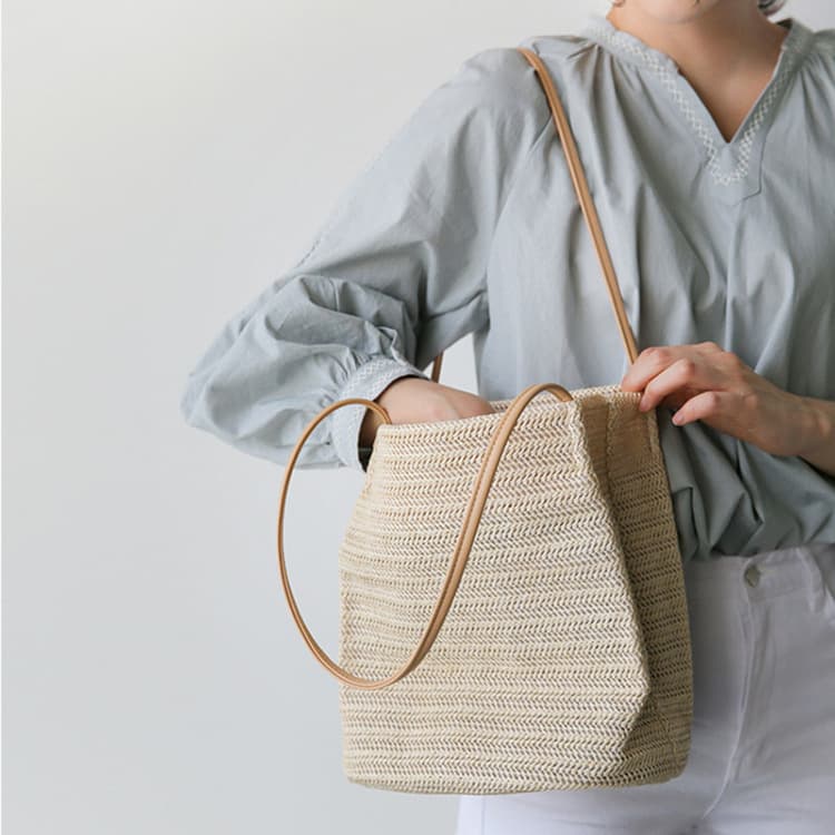 Factory Wholesale Price, Same as Korean Official Website Ins Summer New Straw Bag, Fashion Handbag Trendy Shoulder Bag for Women