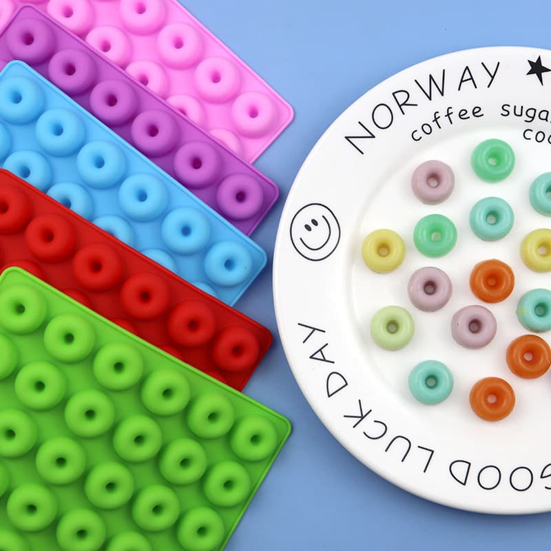 Wholesale 48-Cavity Mini Donut Chocolate Mold, Food-Grade Silicone, Wax Seal Mold