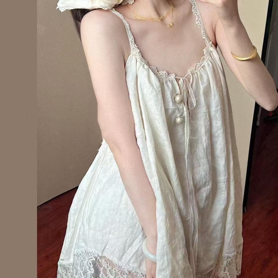 Large size French palace style high-end lace suspender nightgown for women summer girl loose can be worn outside home skirt