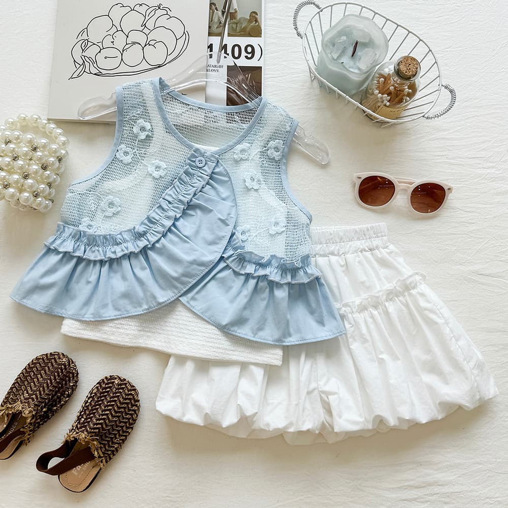 Girls hollow mesh flower vest suit summer three-piece set with slanted placket, irregular hem suspenders and flower bud shorts