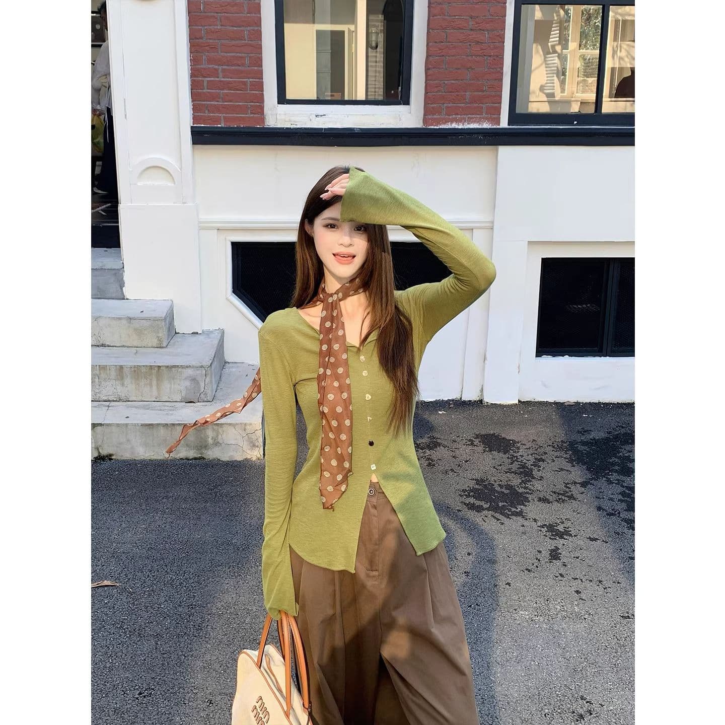 Sweet Gentle Style Irregular Button Flared Sleeve Long-Sleeve Blouse Women 2026 New Green Casual Lazy T-Shirt Top