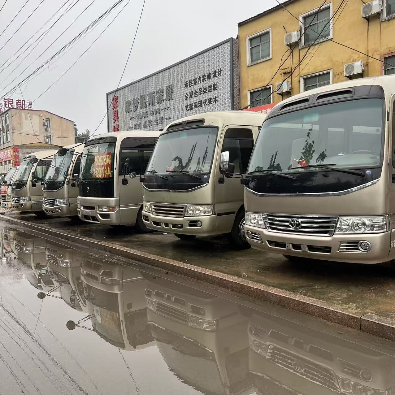 Used Coaster Luxury Business Vehicle Minibus Coaster Standard Car Interior RV Export Model