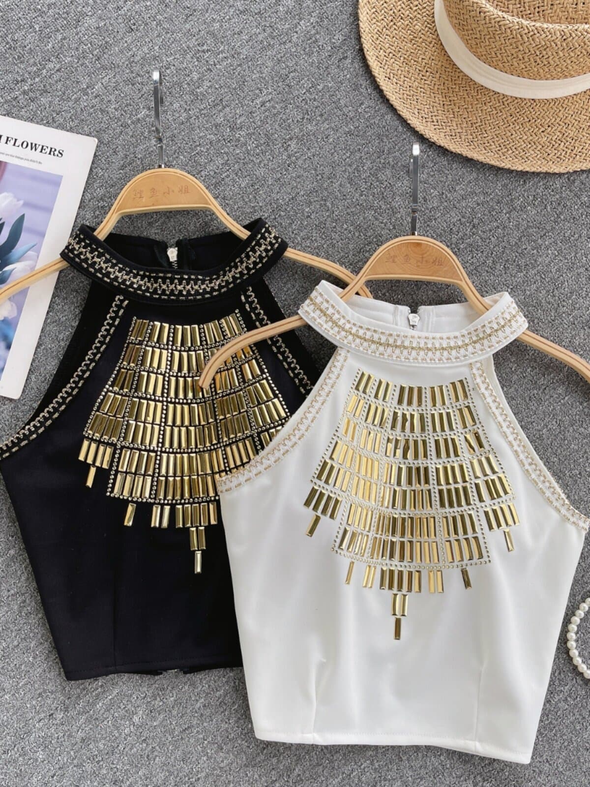 Pure lust hottie style halterneck camisole for women 2024 new style high-end hot stamping slim short crop top for women
