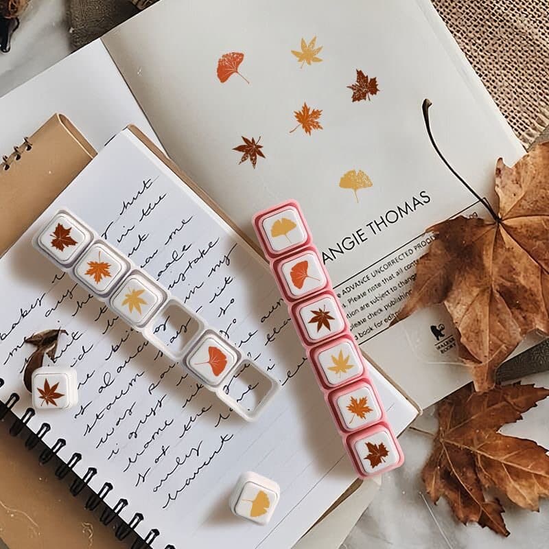 Four seasons six-link flower leaves hand account seal cherry blossom four-leaf clover maple leaf snowflake decoration diy removable stamp