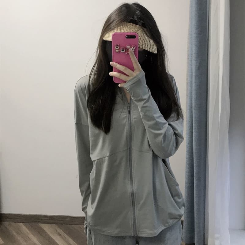Women's summer outerwear, new style, ice silk sun protection clothing, UV protection, loose fit, slimming, breathable, ultra-thin skin-protecting clothing