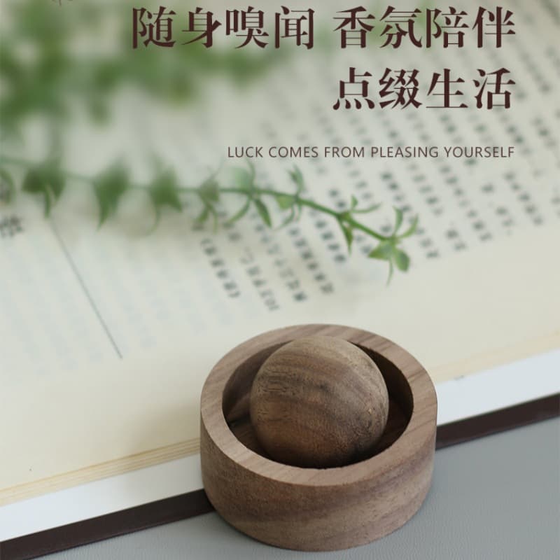 Black Walnut Aroma Diffuser Wood Creative Portable Essential Oil Diffuser Tumbler Ornament Car Aromatherapy Round Ball Diffuser Wood Stone