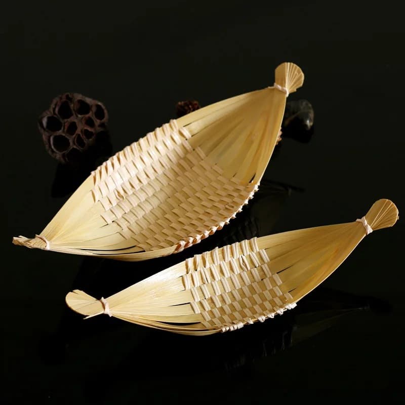 Creative Boat-Shaped Bamboo Fruit Baskets, Winnowing Trays for Snacks, Living Room Storage, and Fruit Dishes