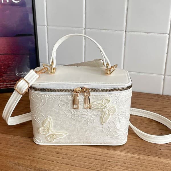 Cross-border lace handbag women's 2026 new butterfly embroidered small square bag European and American fashion shoulder crossbody bag