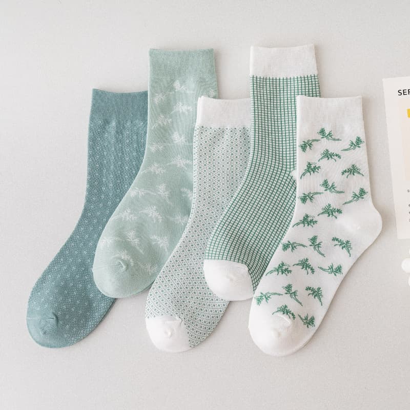 2025 New Forest Green Women's Mid-Calf Socks, Ins Style Spring and Autumn Long Socks, Japanese High-Top Cotton Socks