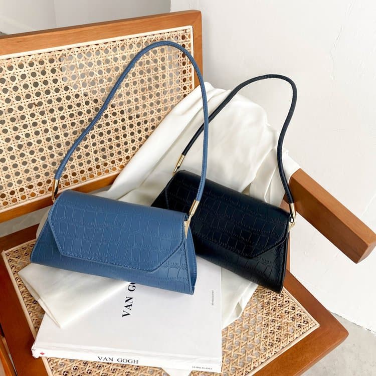 Bags Women's 2026 Spring and Summer New Trendy Fashion Foreign Trade Crocodile Pattern Underarm Bag Crescent Crescent Shoulder Bag Diagonal Crossbody Bag