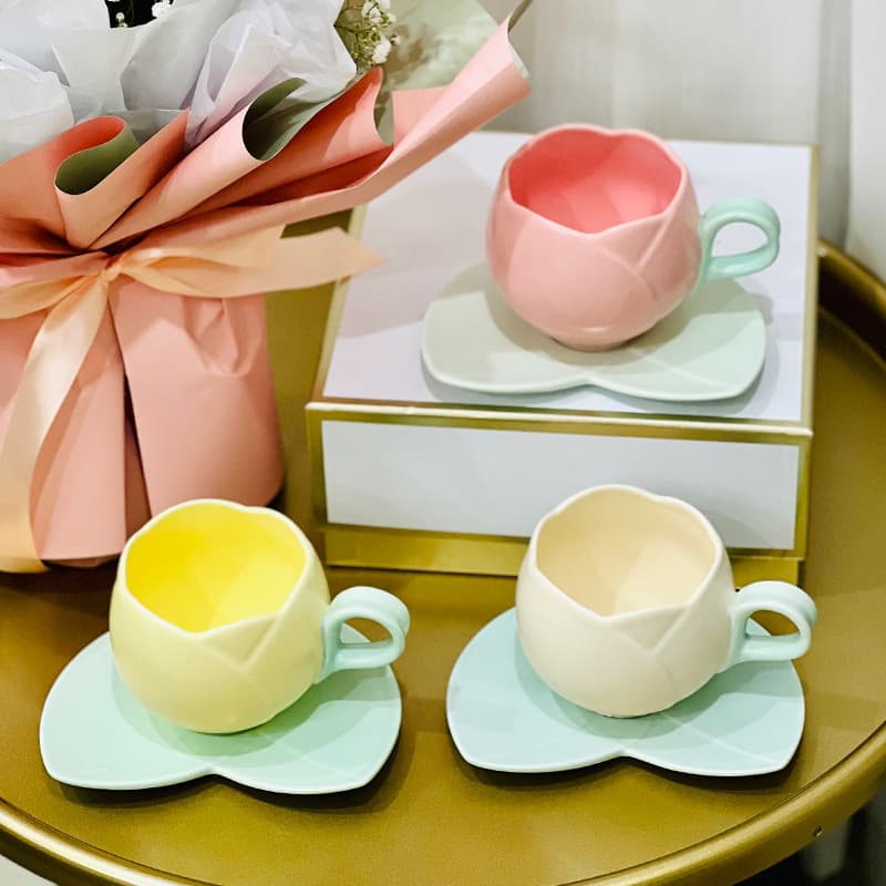 Creative Ceramic Coffee Cup and Saucer Set, Breakfast Milk Tulip Coffee Cup Set, Large Capacity, Custom Advertising Logo Coffee Cup