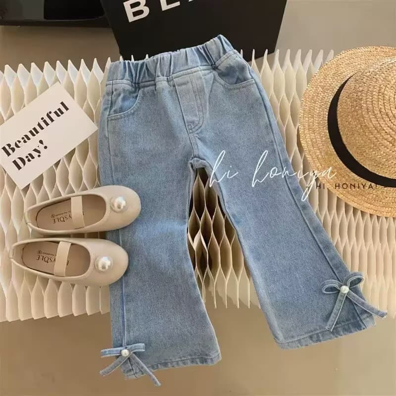 Children's Fashion Flared Pants Autumn Style Girls' Jeans Kids' Pants for Ages 3-8, Children's Clothing Drop Shipping